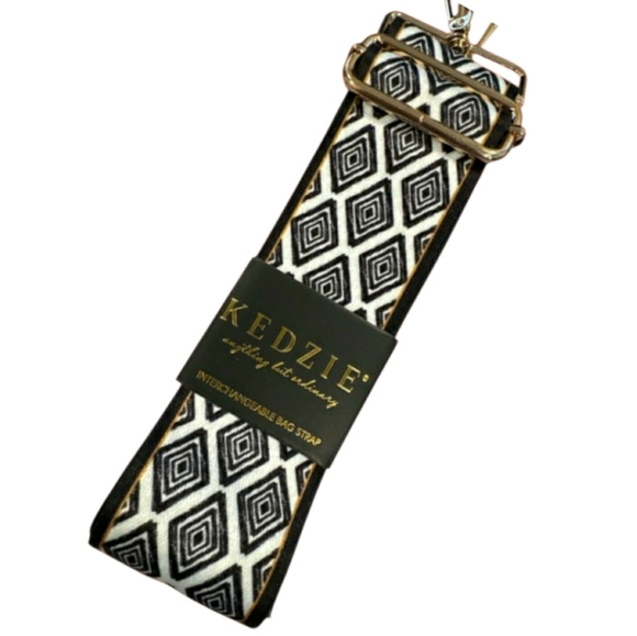 kenzie Handbags - NWT! Kenzie Adjustable Guitar Purse / Bag Strap from The Platinum Collection